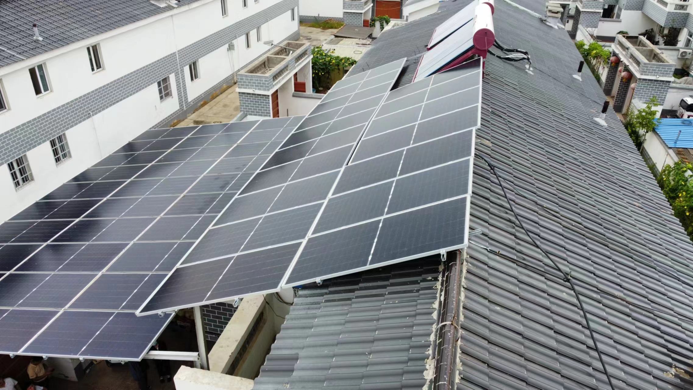 遼寧省鞍山市分布式戶用48.7kw項目.jpg
